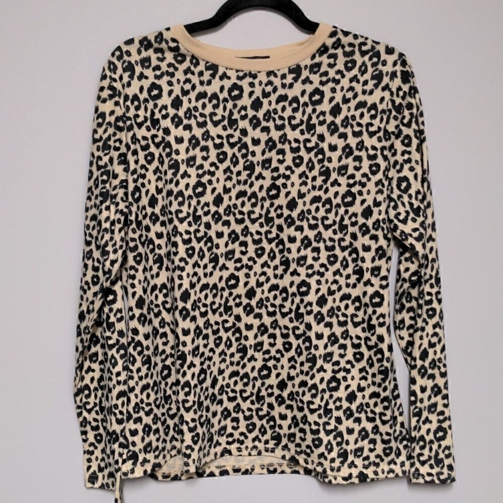 Blooming Jelly Long Sleeve Shirt